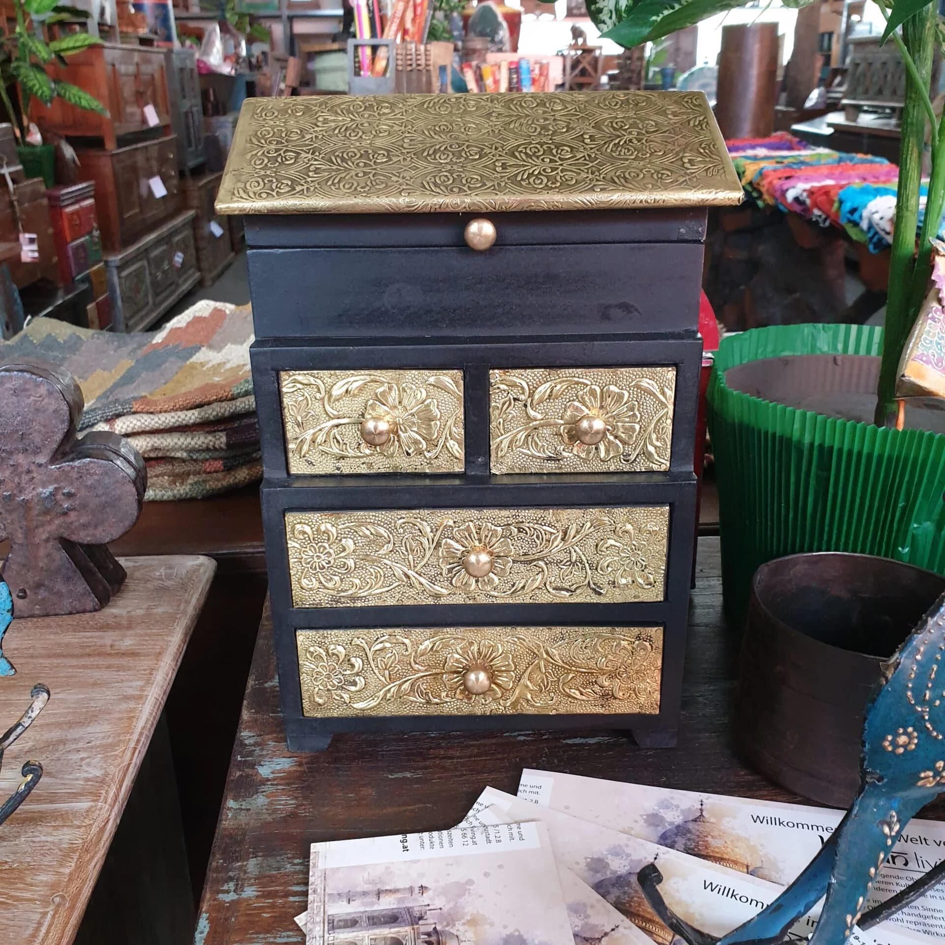 Draws Box Holz