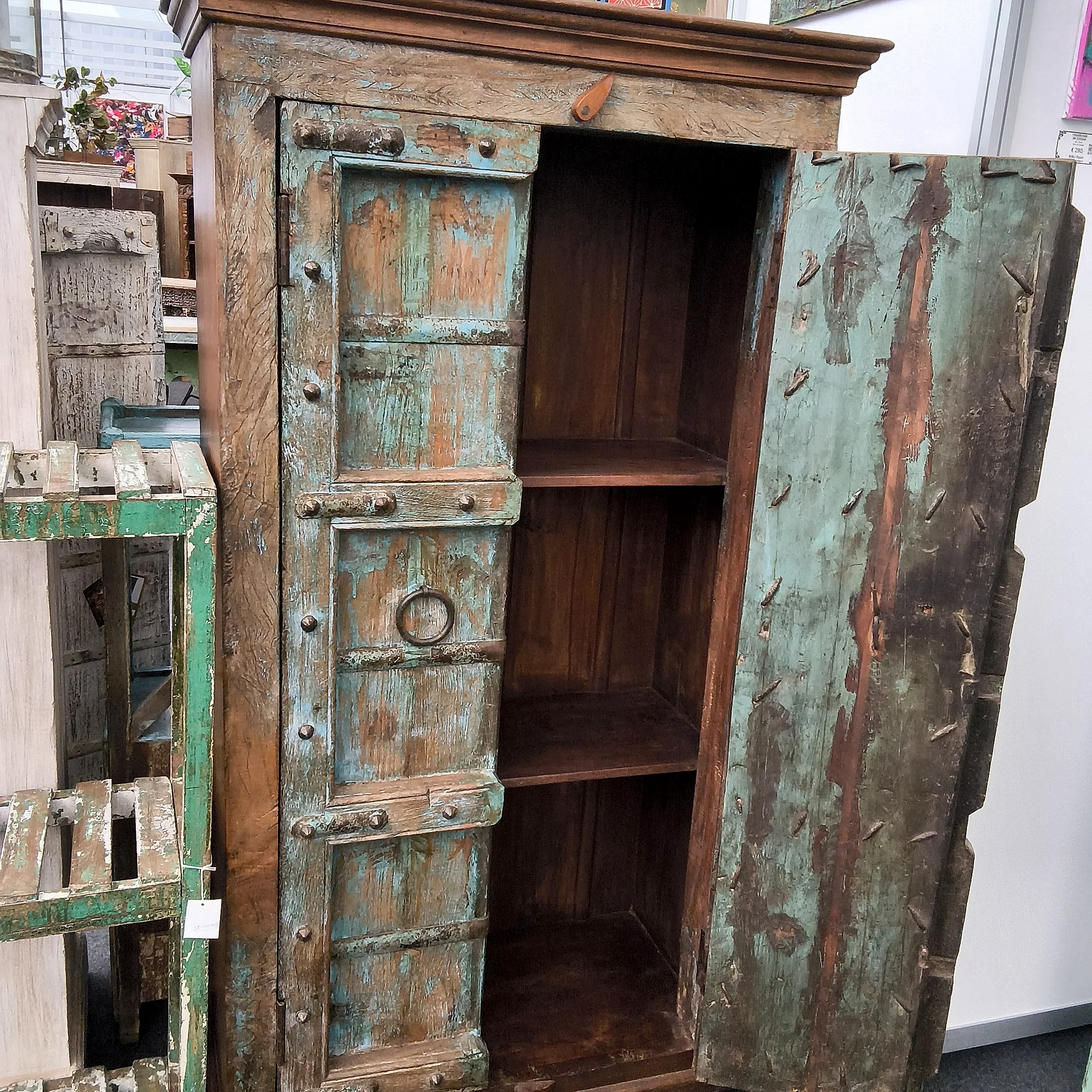 Schrank
