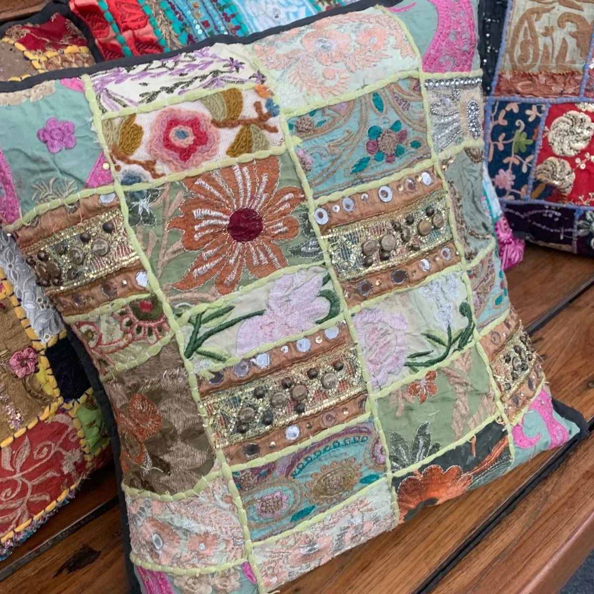 Baumwoll-Dekokissen mit Muster