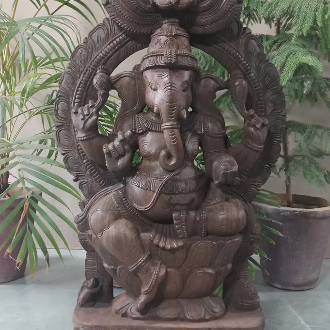 Ganesha Statue Holz