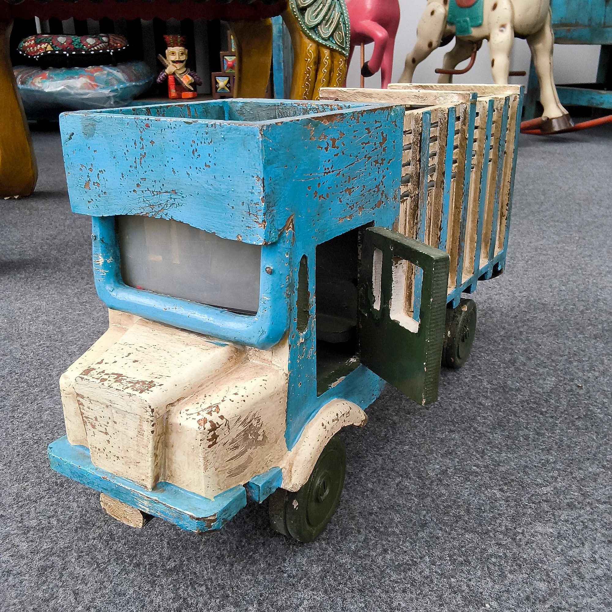 Vintage Lastwagen Holz
