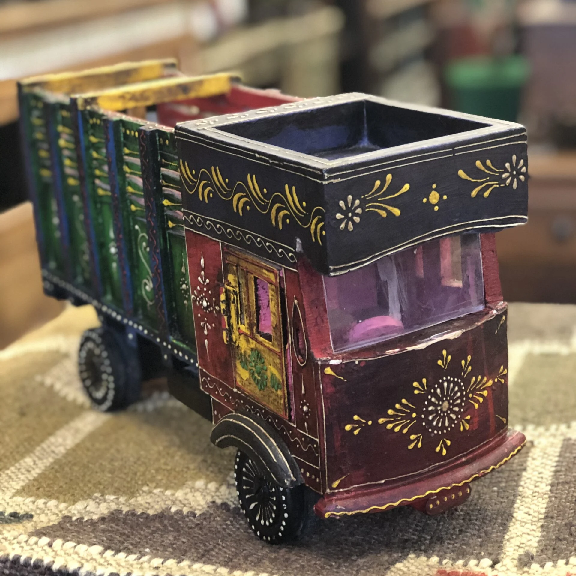 Vintage Lastwagen Holz