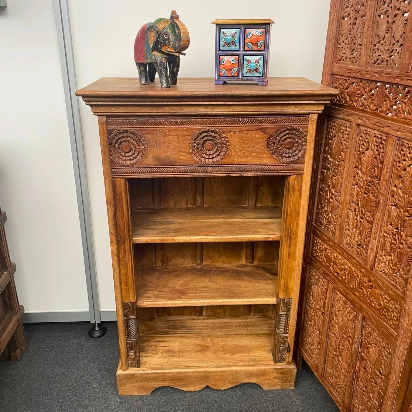 Kleines Holz Bücherregal