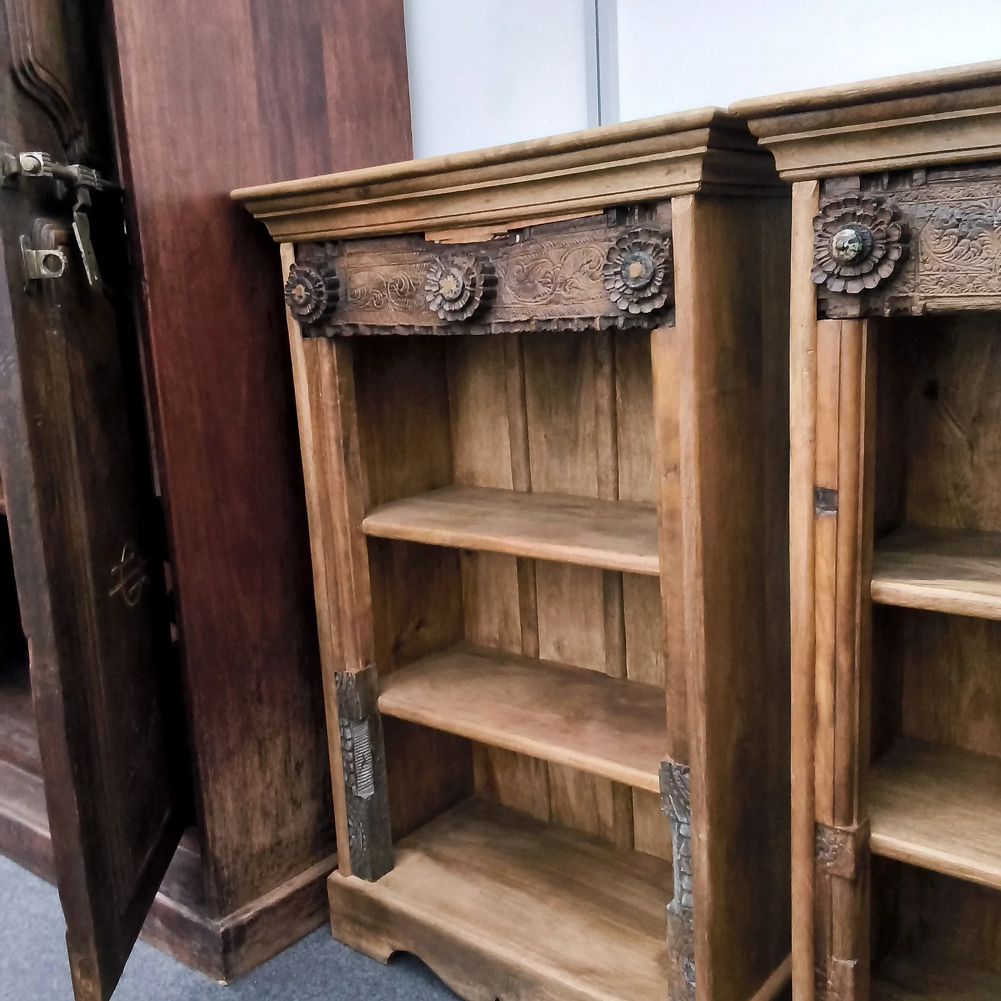 Kleines Holz Bücherregal