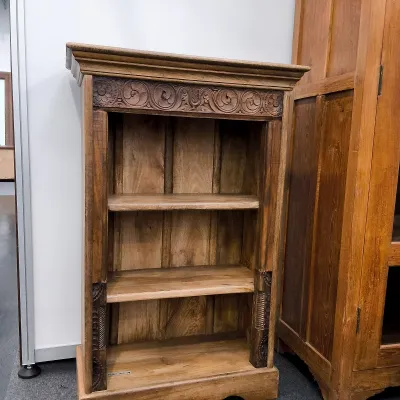 Kleines Holz Bücherregal