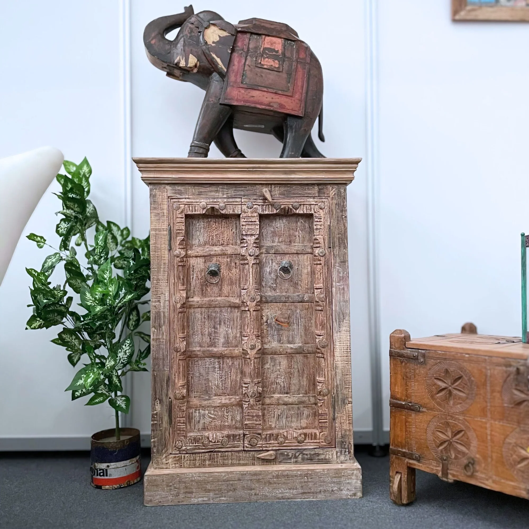 O.D. Almirah klein Holz