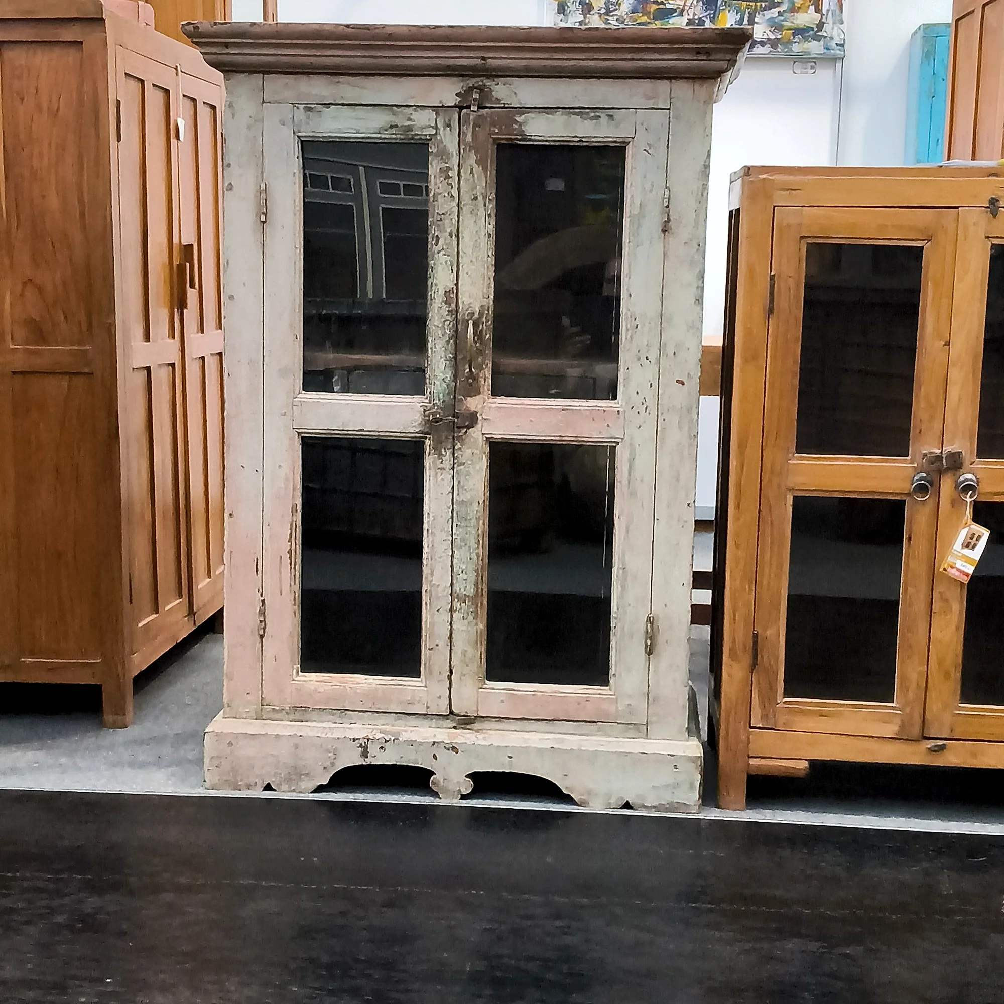 Kabinett Holz