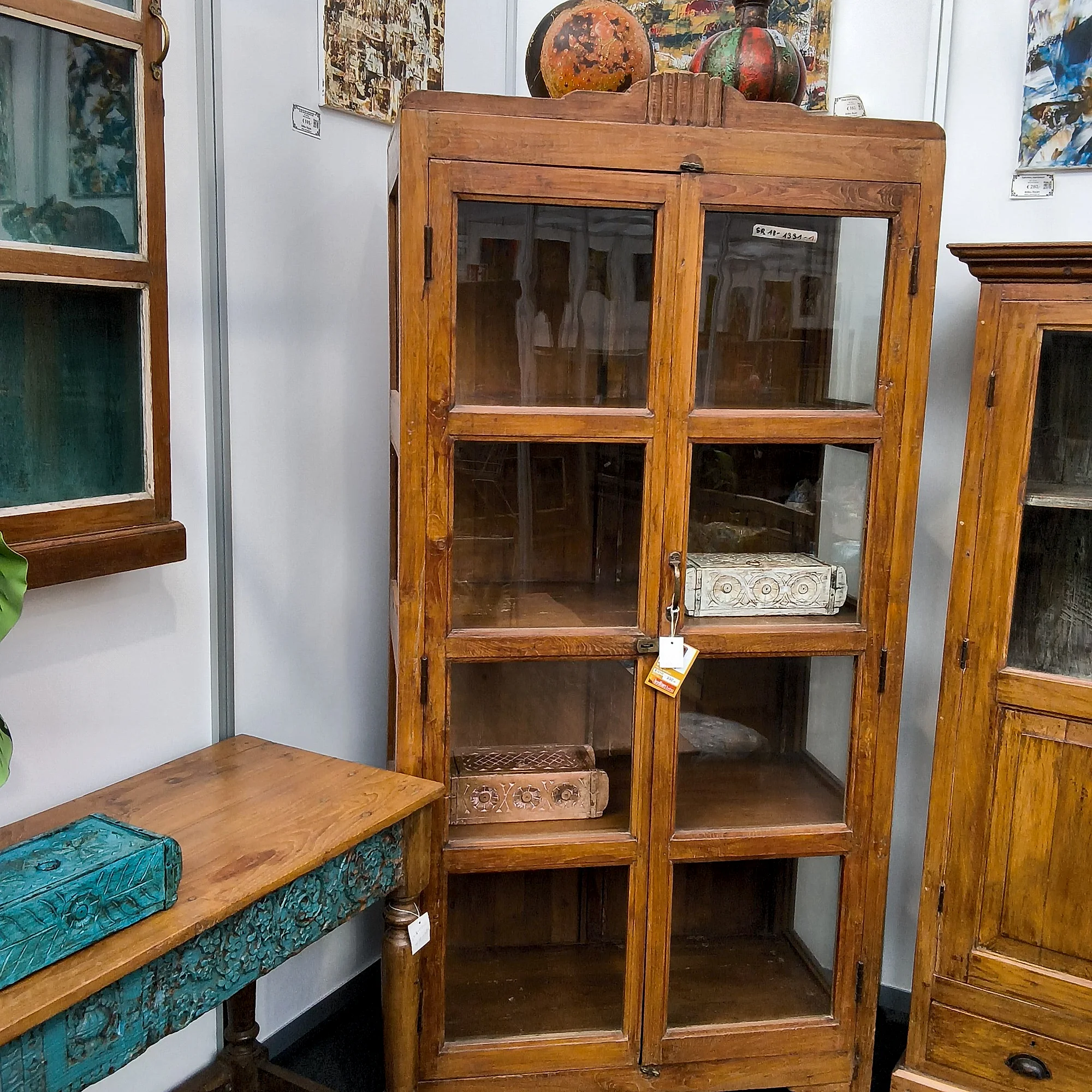Vitrine Holz
