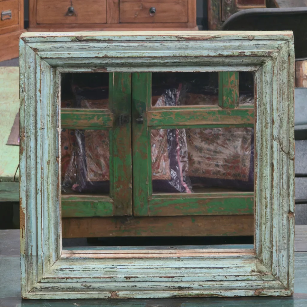 Frame with Mirror