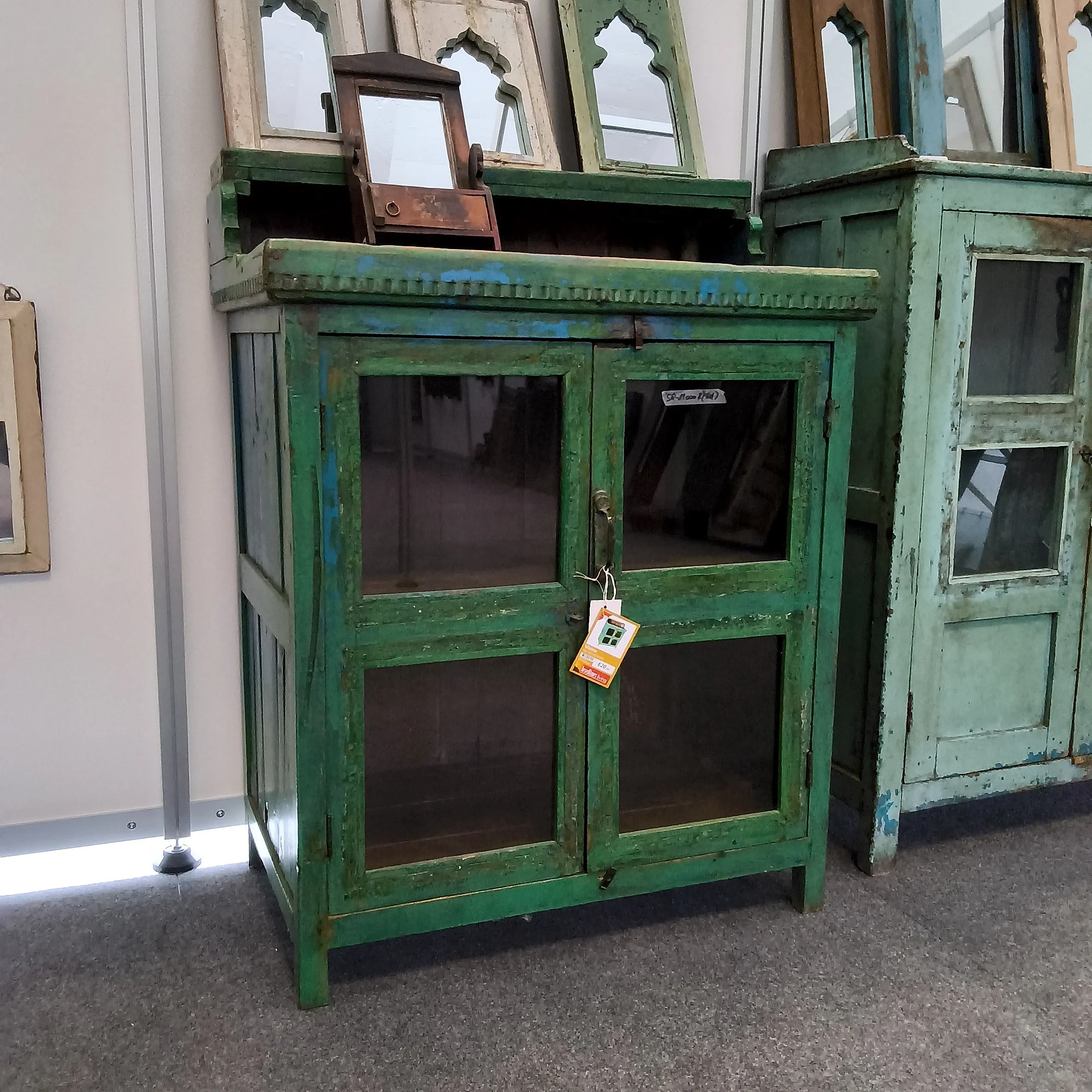 Vitrine Holz