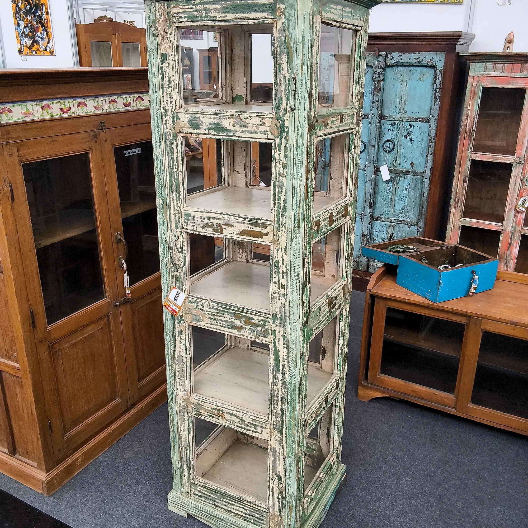 Vitrine weiß grün Holz