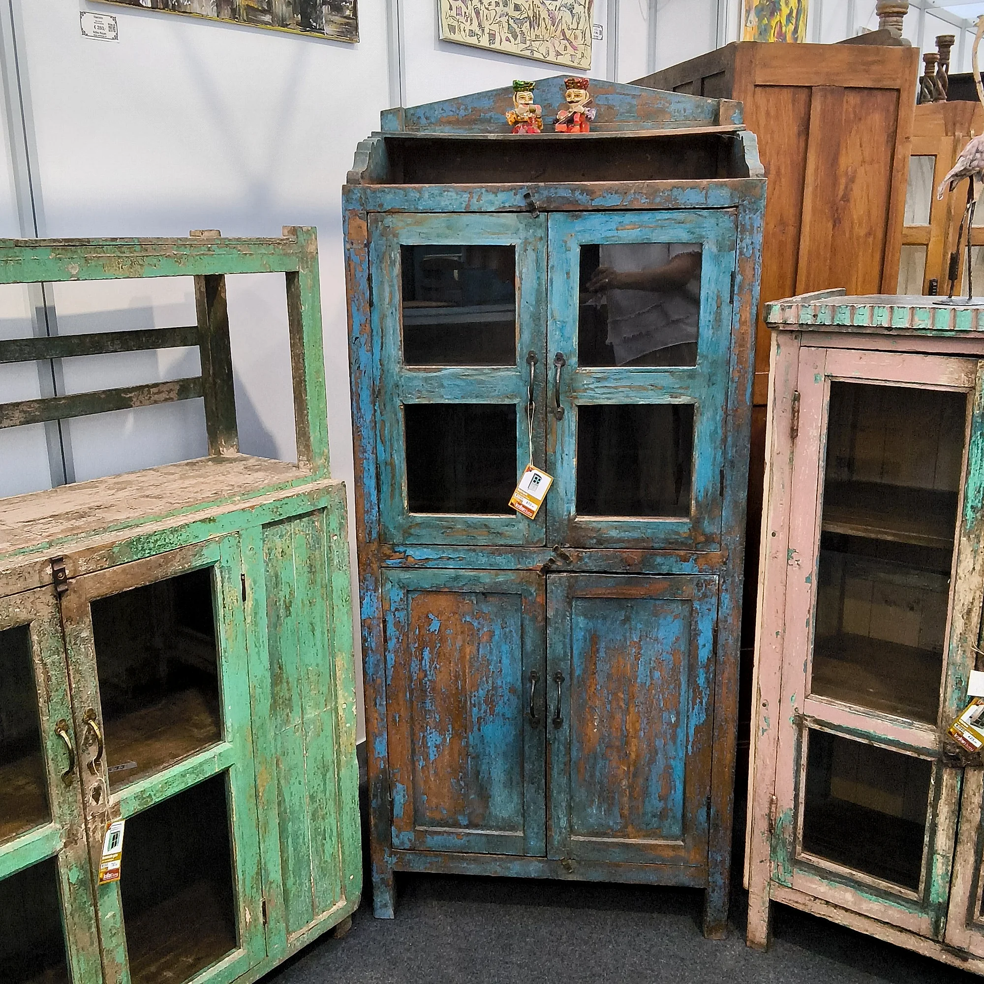 Schrank Holz