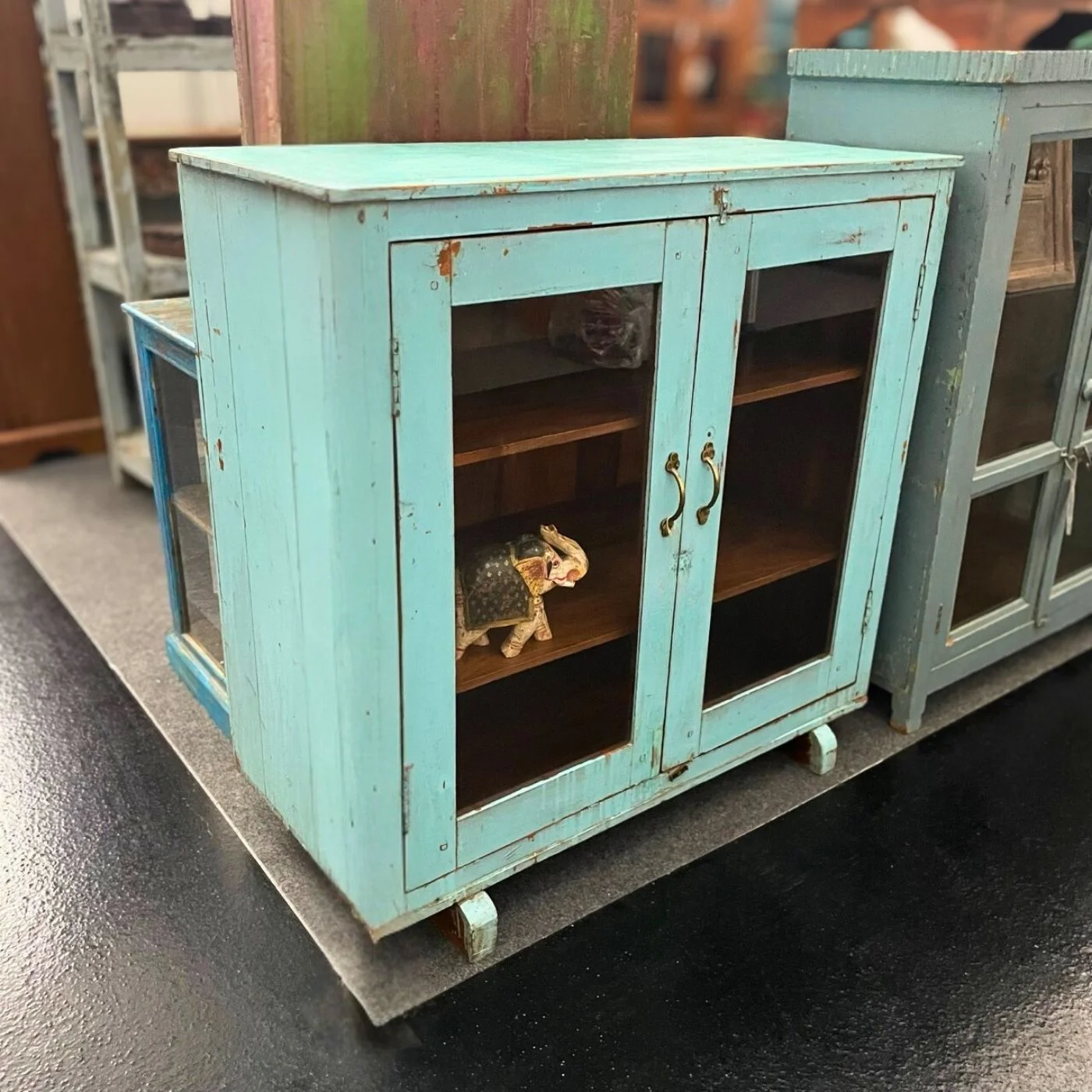 Vitrinekästchen im klassischen Stil