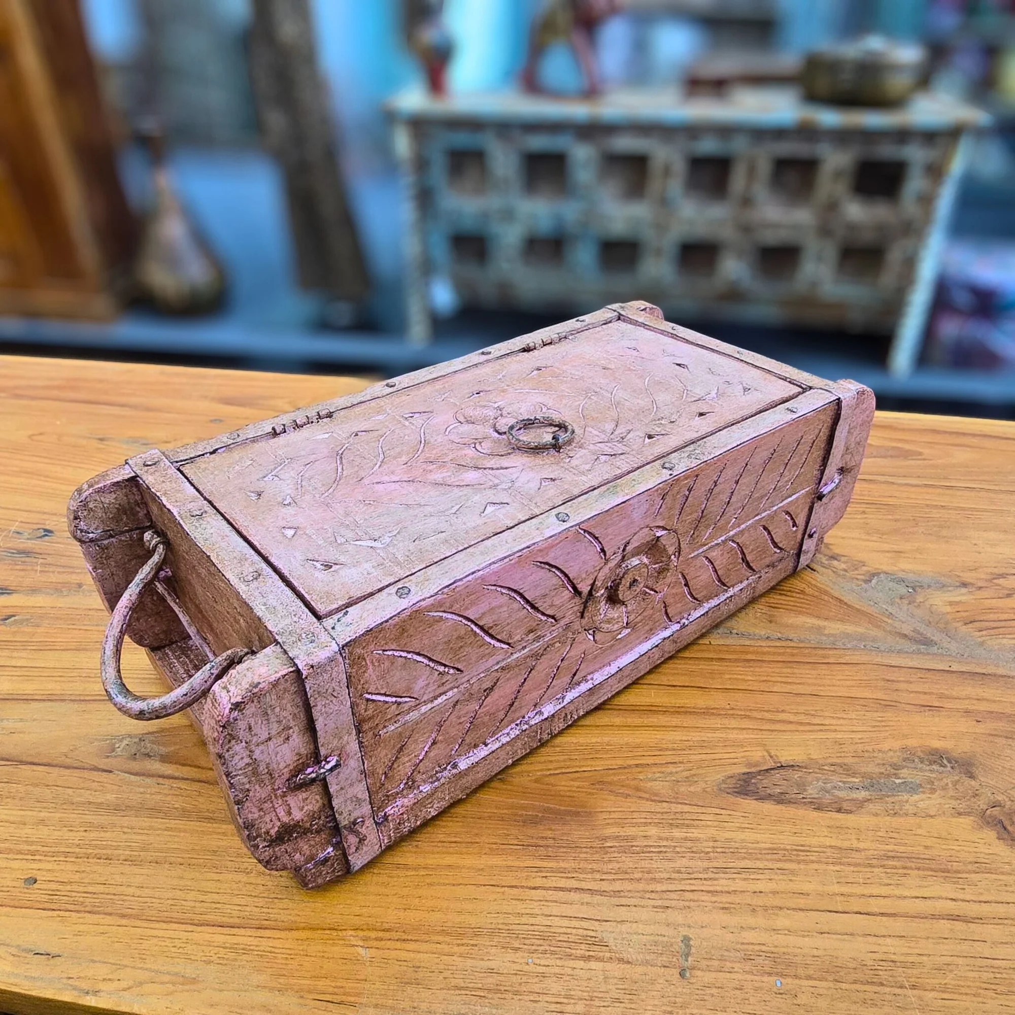 Mini Holztruhe aus Indien – traditionelle Ziegelform