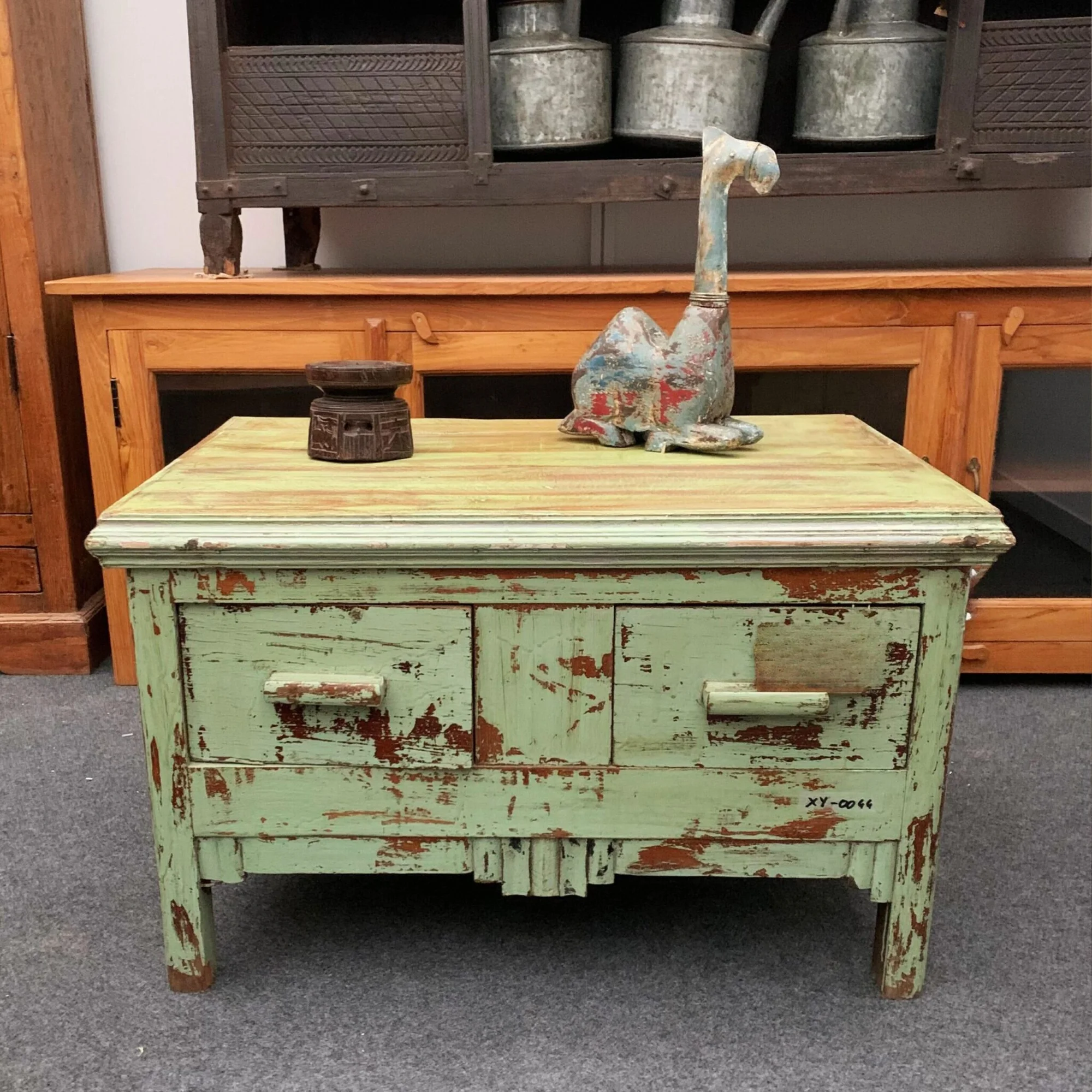 Beistelltisch aus Holz